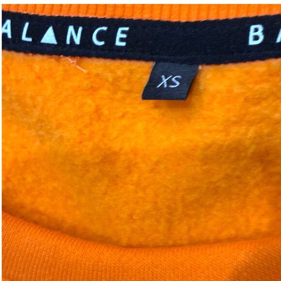 Balance Athletica Vitality Cropped Crew Neck Vibrant Orange Cropped Top Size: XS - Picture 5 of 7